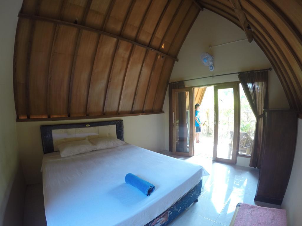 Hello Lumbung Homestay Gili Air Exterior foto