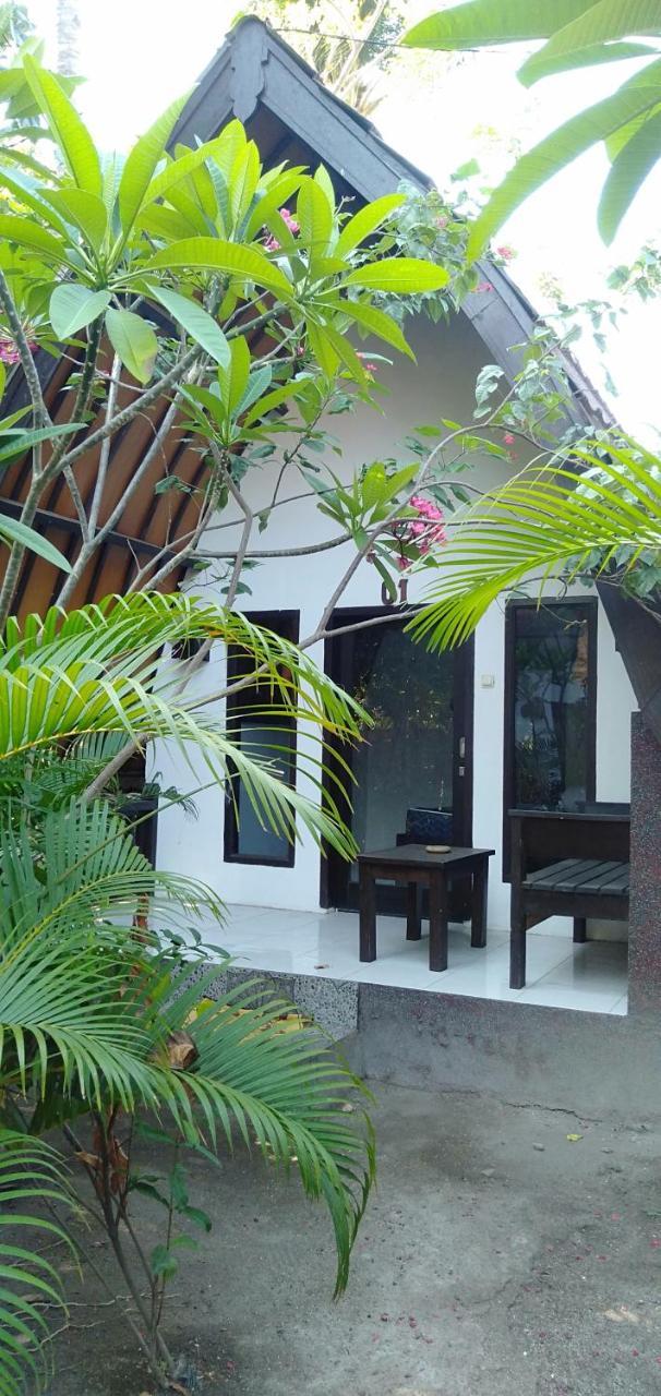Hello Lumbung Homestay Gili Air Exterior foto