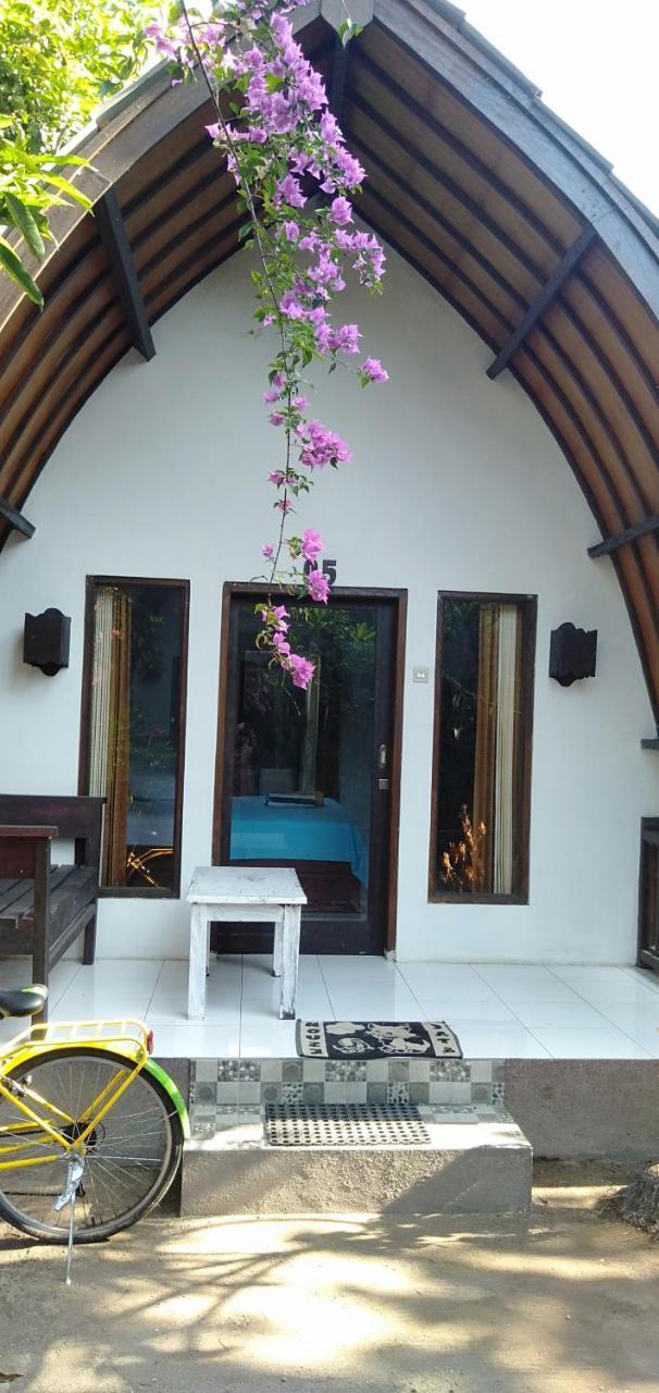Hello Lumbung Homestay Gili Air Exterior foto